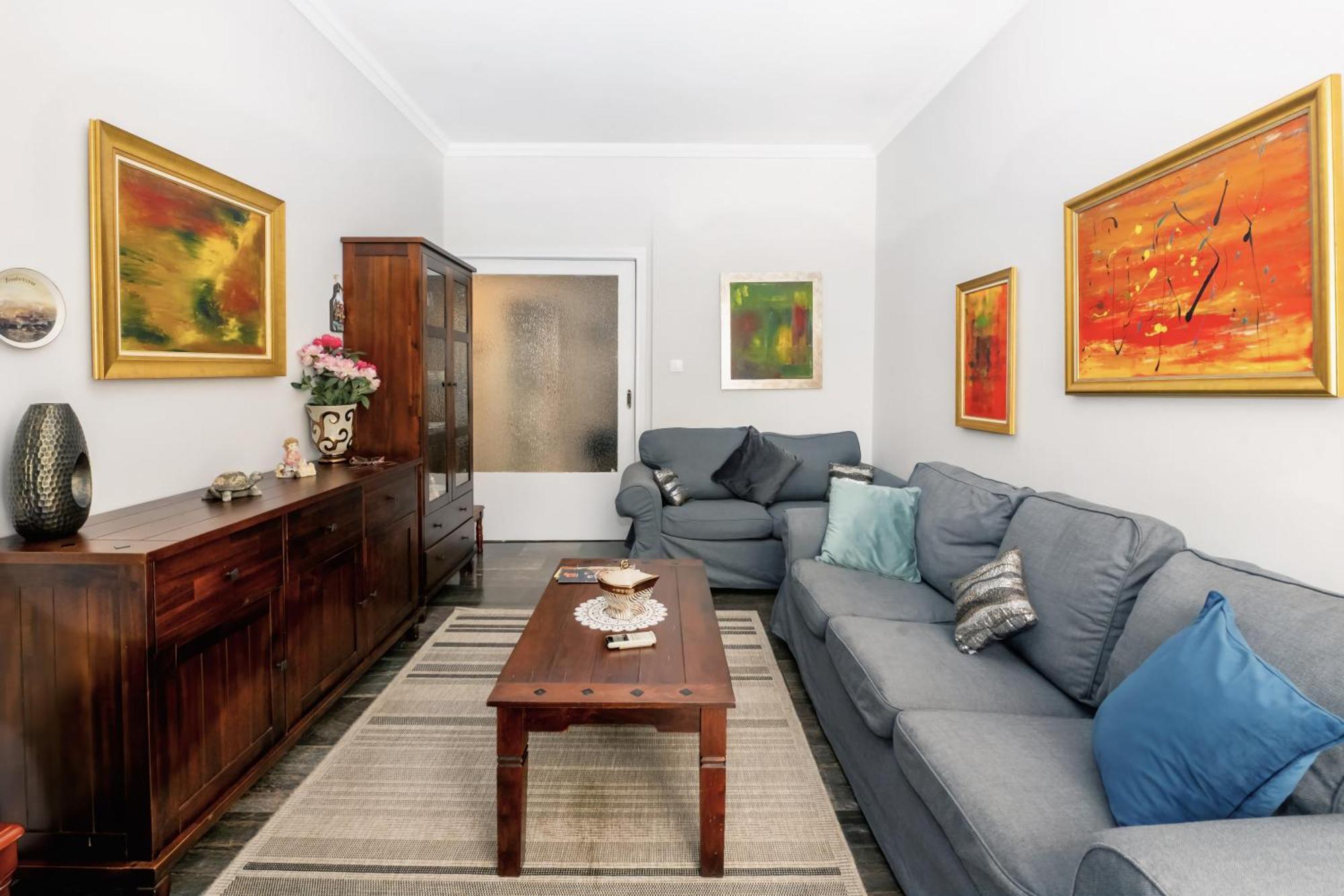 Ferienwohnung Charming & Authentic Gem - Walk To Port & Shops! Patras Exterior foto